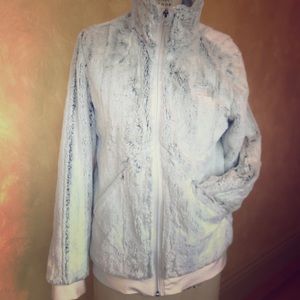 North face fluffy coat